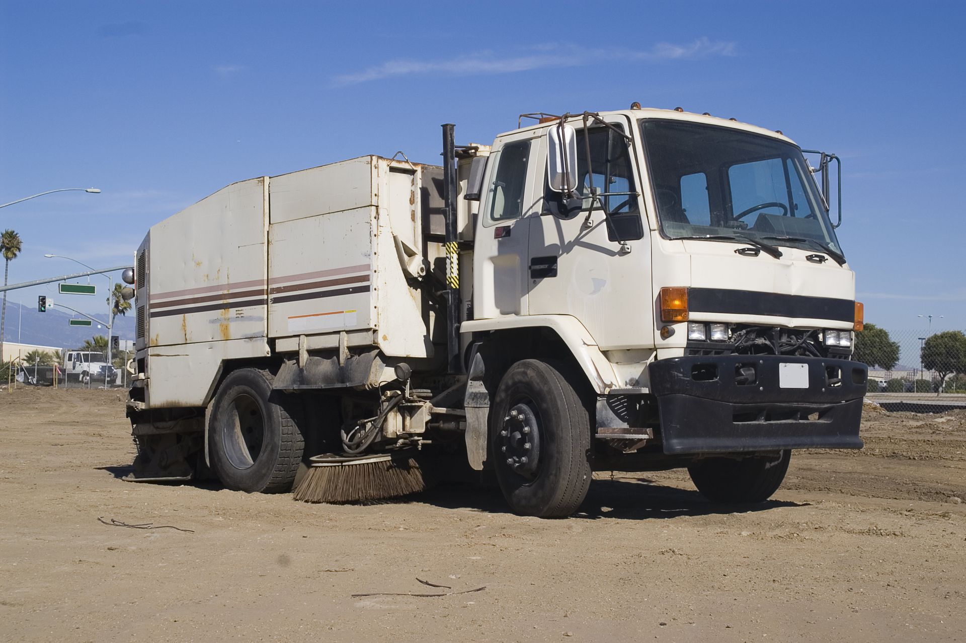 Looking to Hire a Construction Street Sweeper? Here’s Your Guide